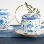 High-Temperature Glazed Gold-Edged Blue and White Bone China Enamel Tea Cup and Tea Set